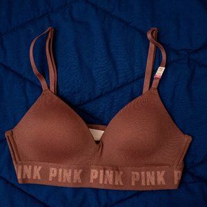 VS Victoria's Secret Pink Wear Everywhere Wireless